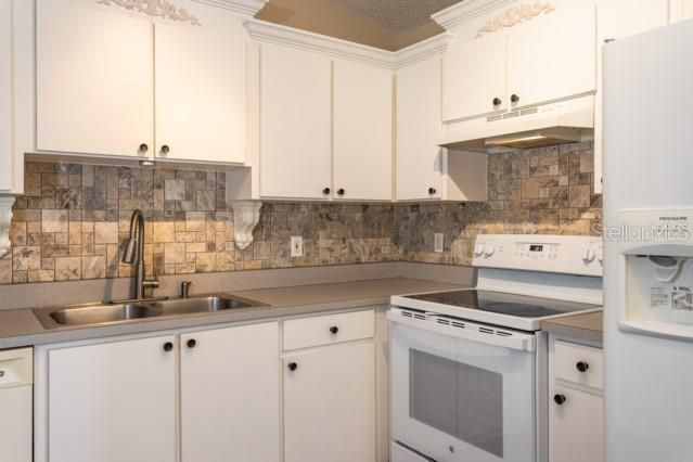 В аренду: $1,850 (3 спален, 2 ванн, 1162 Квадратных фут)