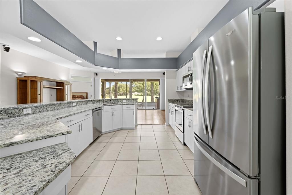En Venta: $315,000 (2 camas, 2 baños, 1958 Pies cuadrados)
