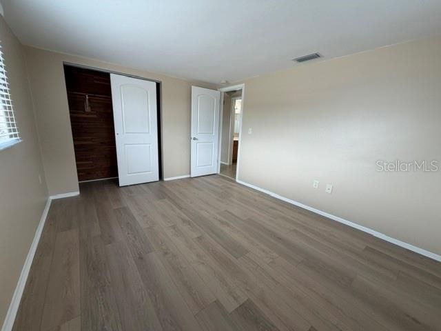 For Rent: $1,550 (2 beds, 1 baths, 936 Square Feet)