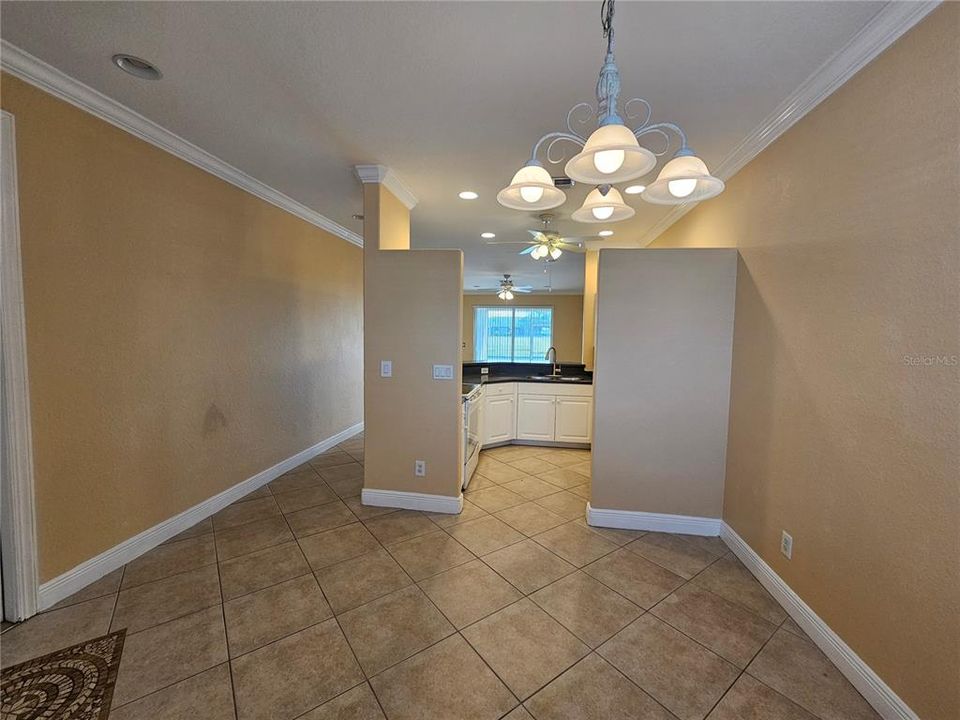 For Rent: $1,600 (2 beds, 2 baths, 1265 Square Feet)