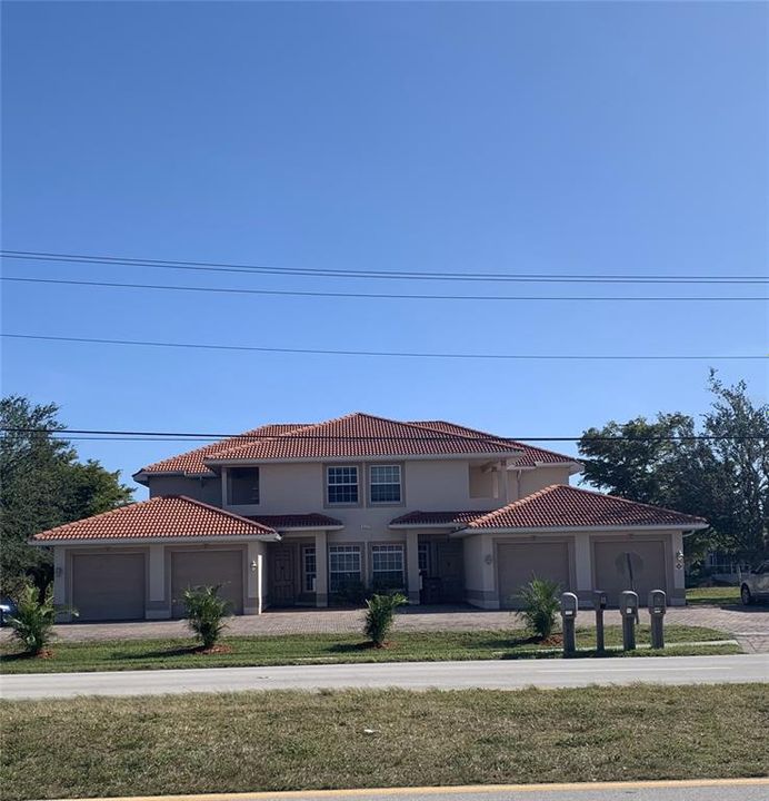 For Rent: $1,600 (2 beds, 2 baths, 1265 Square Feet)