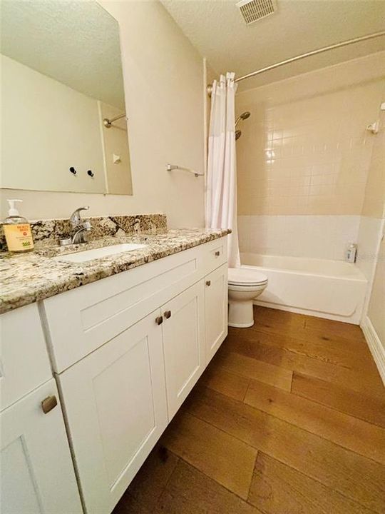 For Sale: $454,999 (4 beds, 2 baths, 1700 Square Feet)