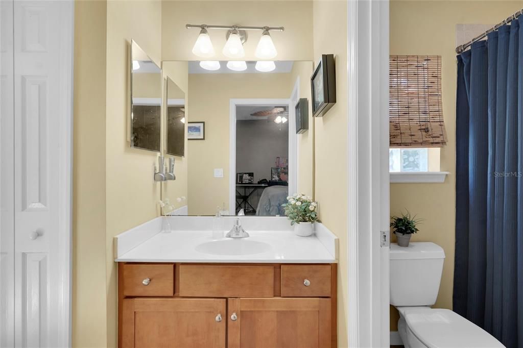 For Sale: $875,000 (5 beds, 4 baths, 2965 Square Feet)