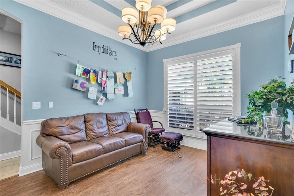 For Sale: $875,000 (5 beds, 4 baths, 2965 Square Feet)
