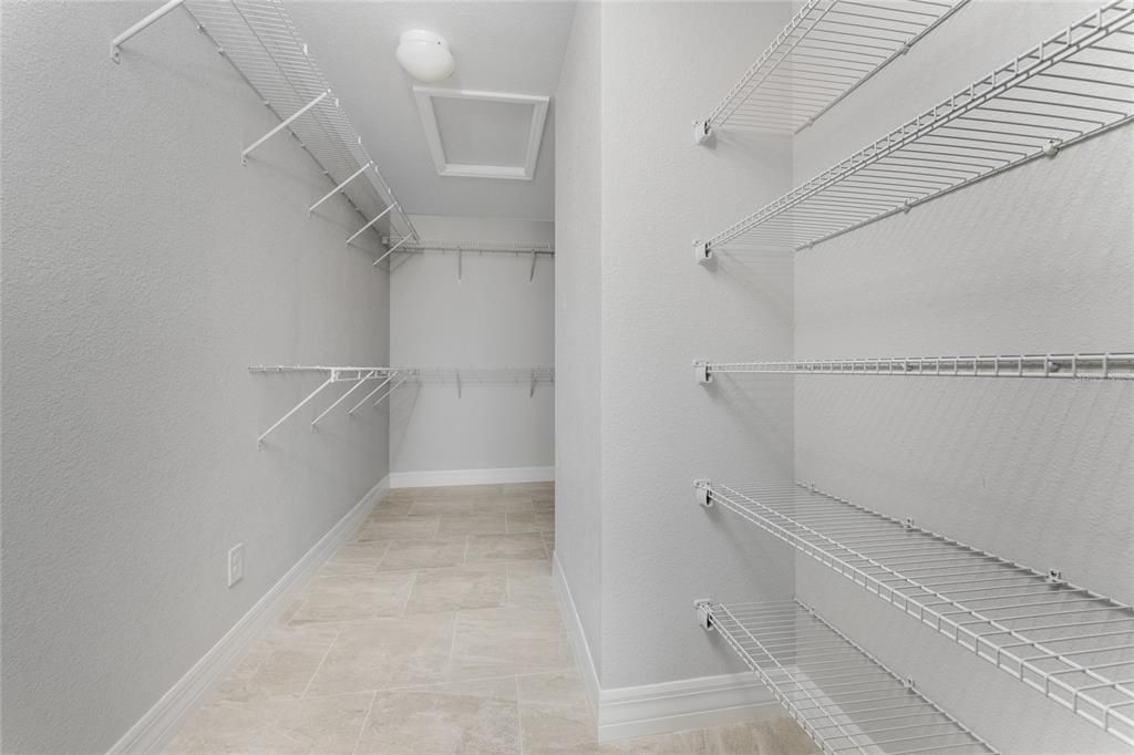 En Venta: $350,000 (3 camas, 2 baños, 1670 Pies cuadrados)