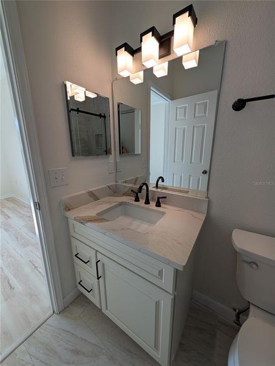 For Rent: $2,500 (2 beds, 2 baths, 1034 Square Feet)