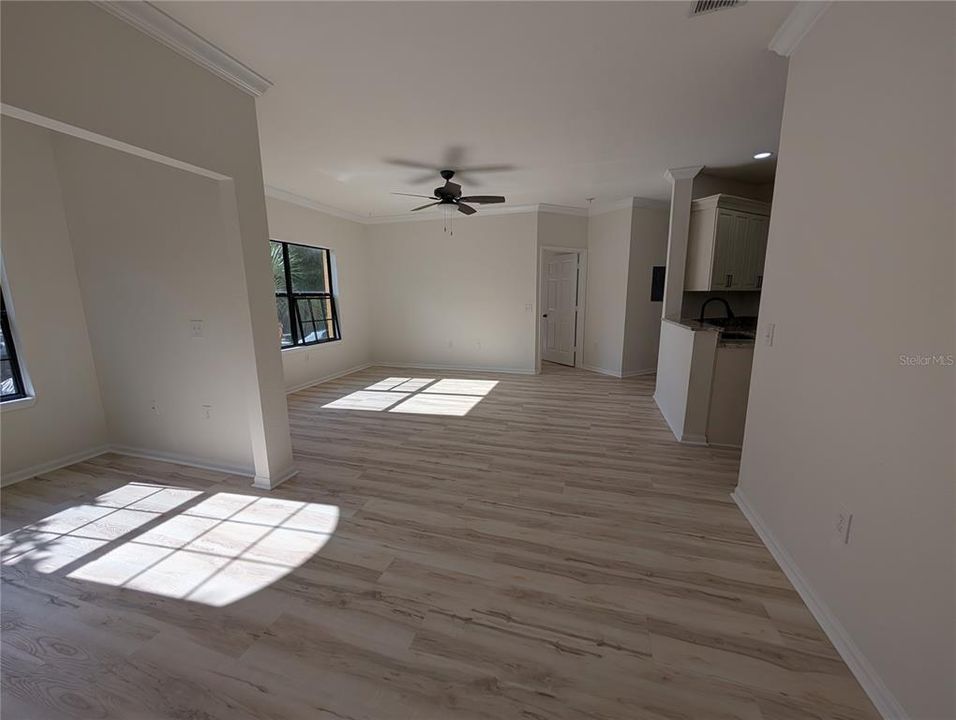 For Rent: $2,500 (2 beds, 2 baths, 1034 Square Feet)