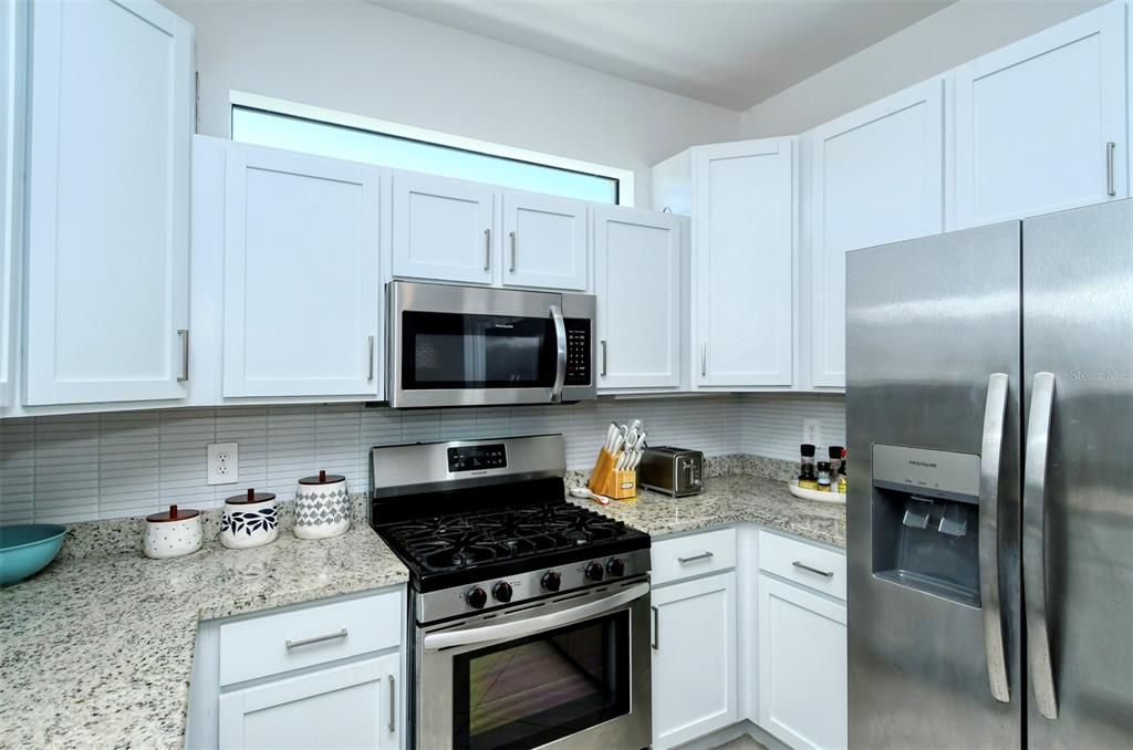En Venta: $376,500 (2 camas, 2 baños, 1557 Pies cuadrados)