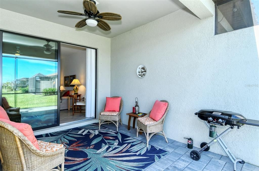 En Venta: $376,500 (2 camas, 2 baños, 1557 Pies cuadrados)