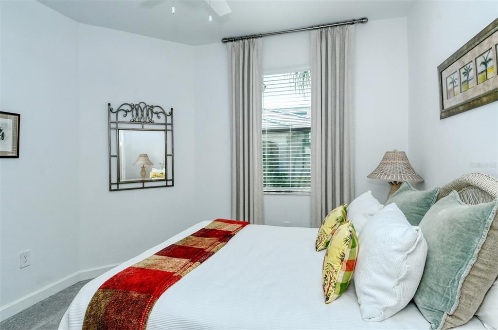 En Venta: $376,500 (2 camas, 2 baños, 1557 Pies cuadrados)