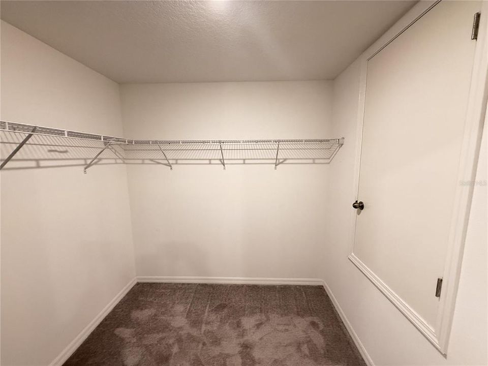 В аренду: $2,250 (3 спален, 2 ванн, 1561 Квадратных фут)