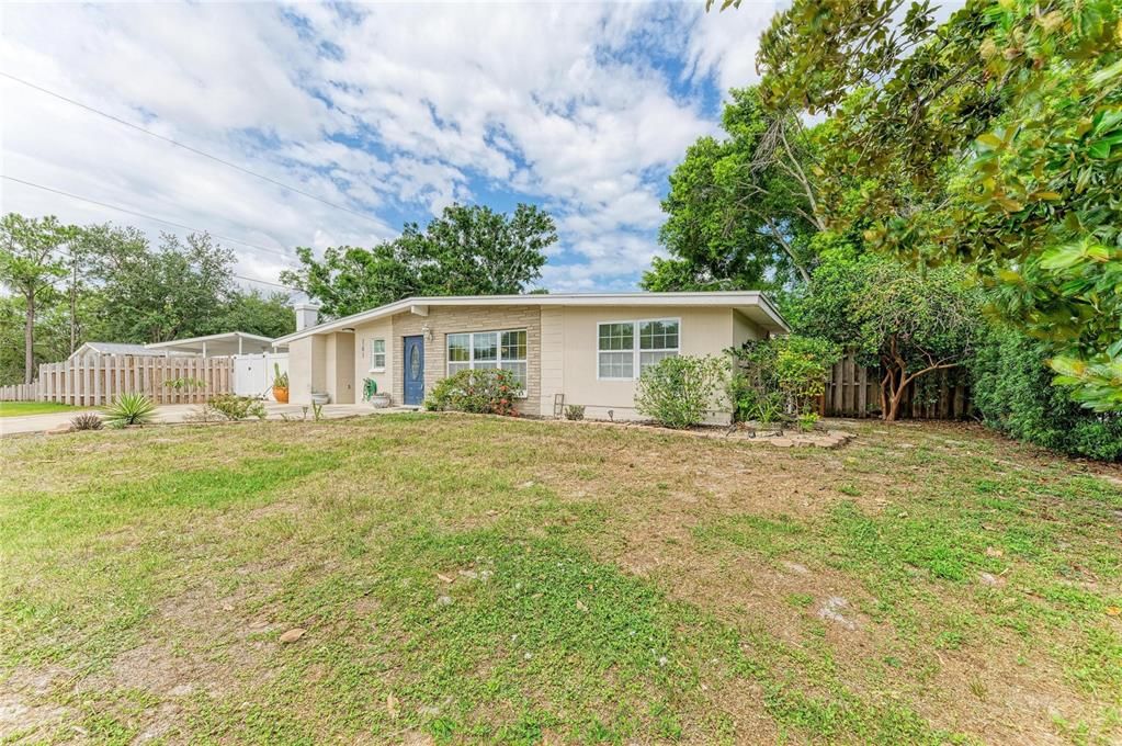 En Venta: $465,000 (4 camas, 3 baños, 1694 Pies cuadrados)