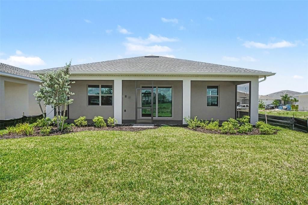 For Sale: $559,000 (2 beds, 2 baths, 1985 Square Feet)
