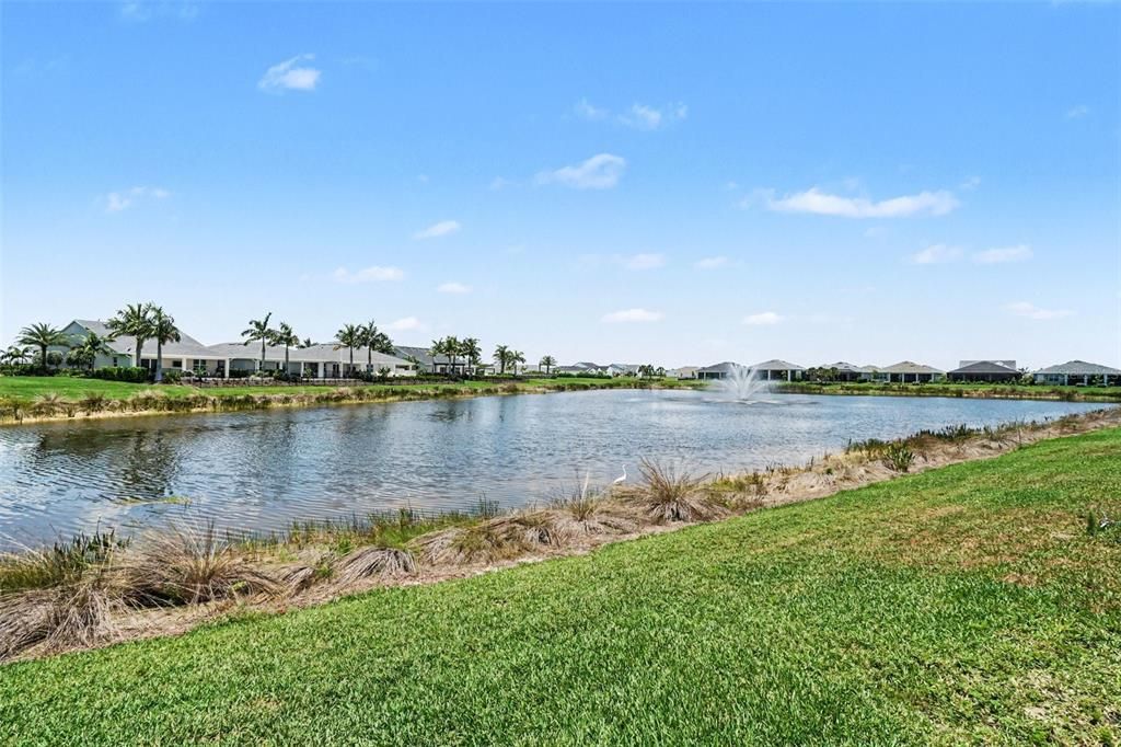 For Sale: $559,000 (2 beds, 2 baths, 1985 Square Feet)