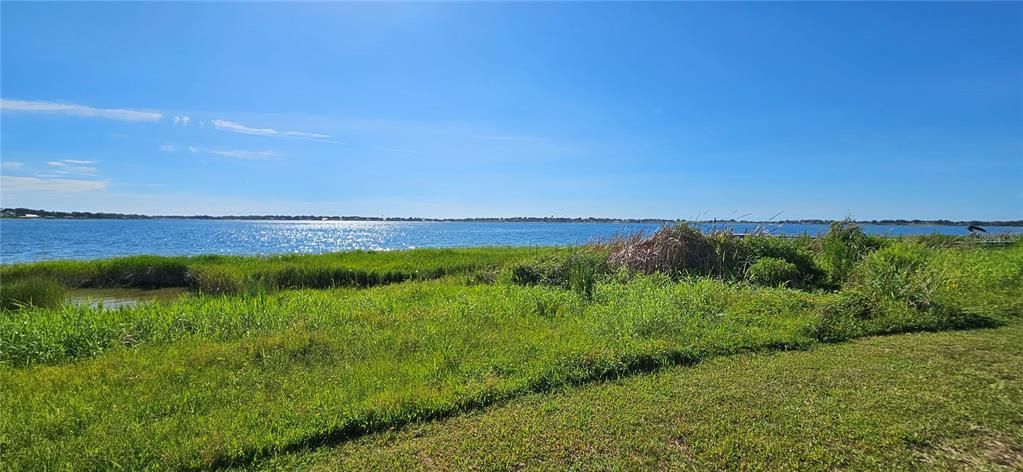 На продажу: $2,900,000 (18.00 acres)