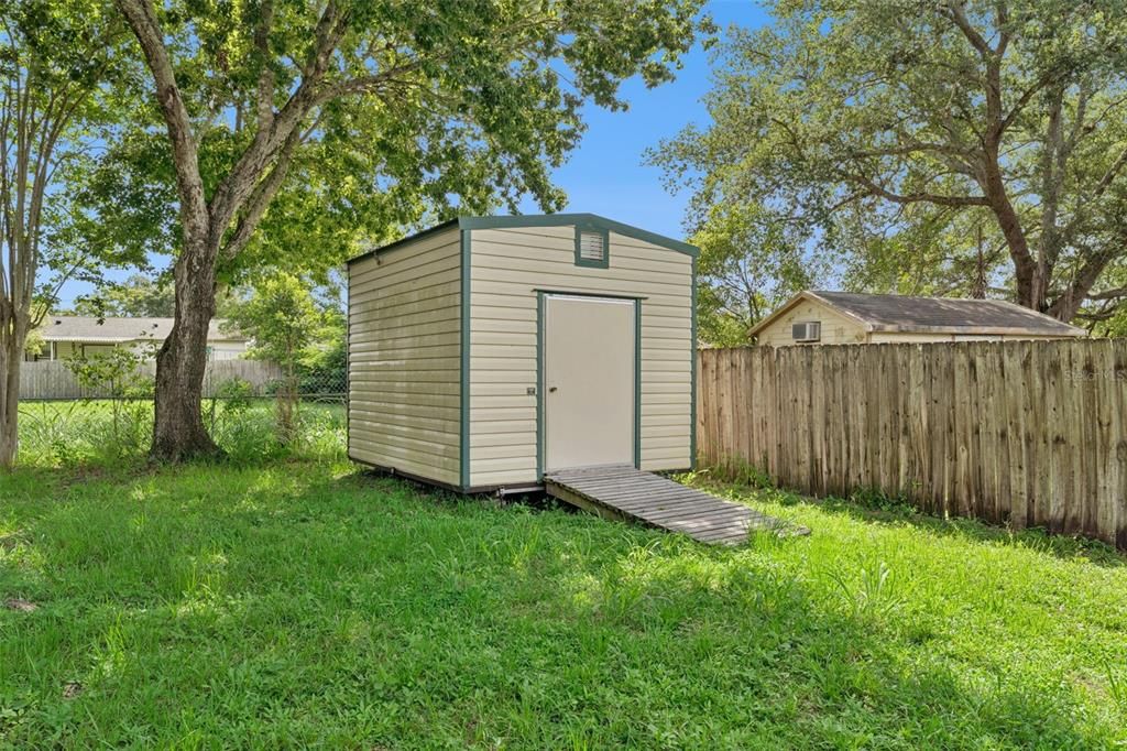 En Venta: $179,999 (2 camas, 2 baños, 1074 Pies cuadrados)