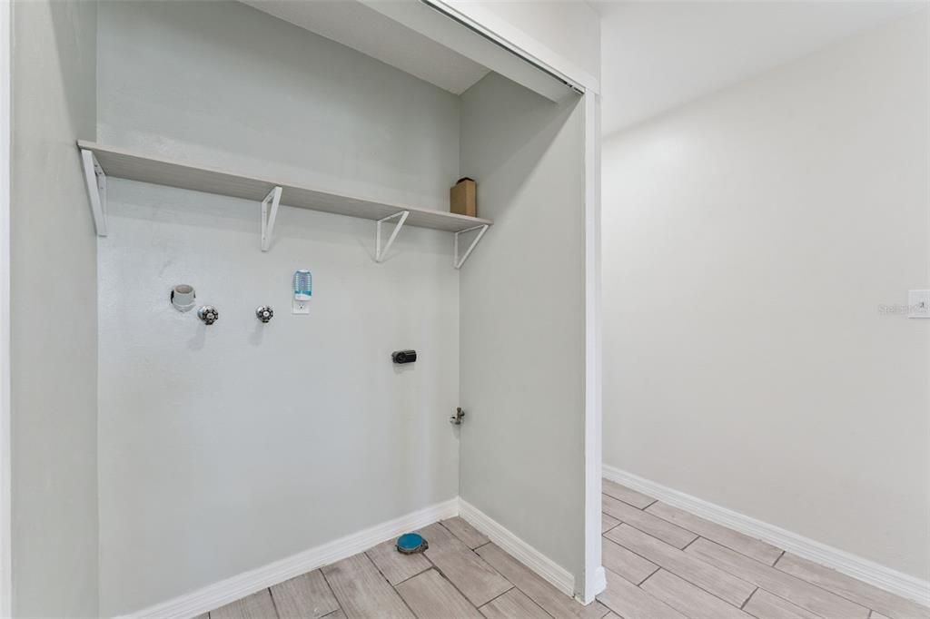 En Venta: $179,999 (2 camas, 2 baños, 1074 Pies cuadrados)