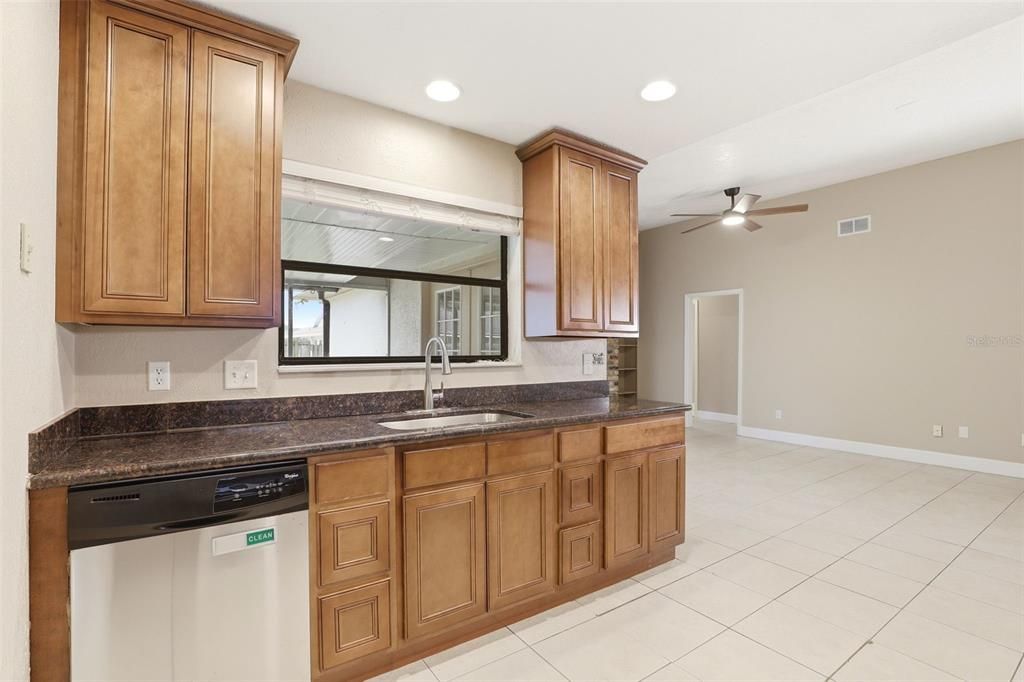 For Sale: $549,900 (4 beds, 2 baths, 1756 Square Feet)