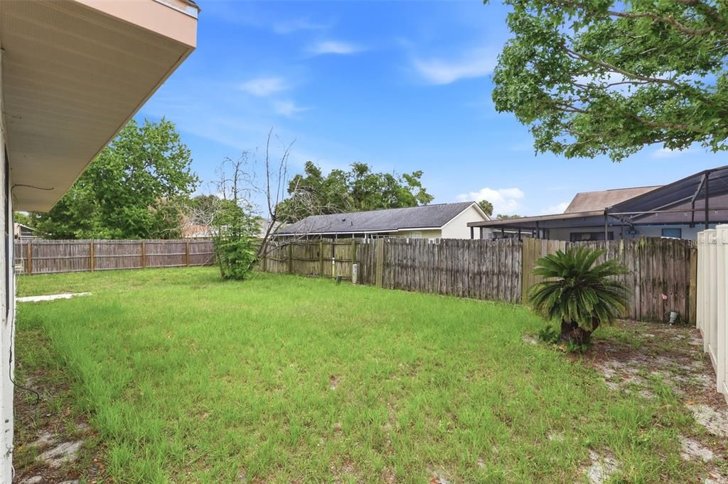 For Sale: $549,900 (4 beds, 2 baths, 1756 Square Feet)