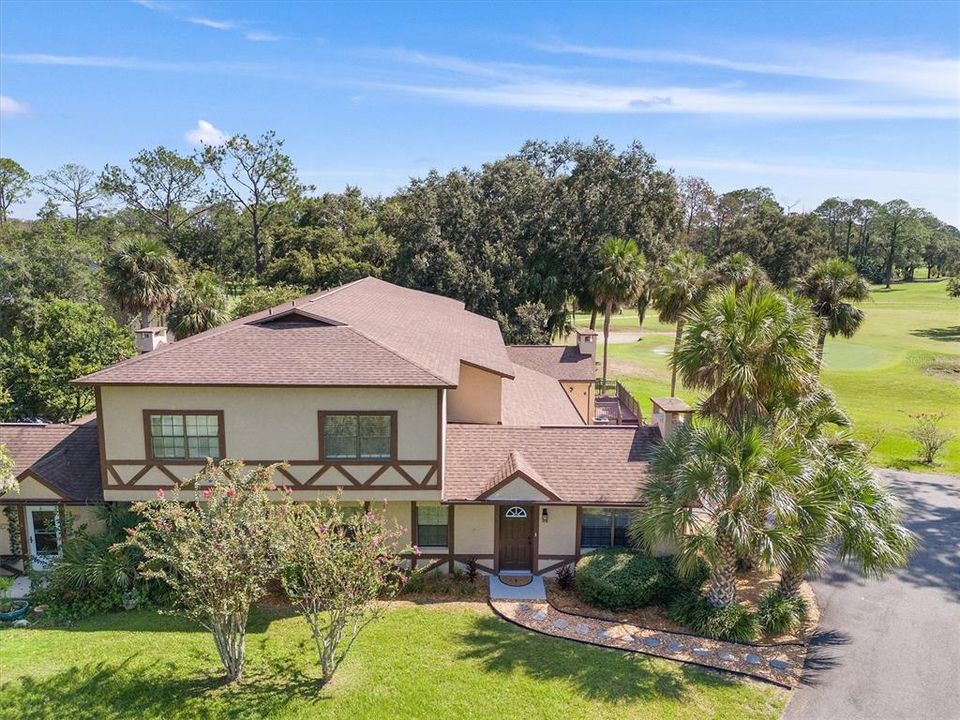 For Rent: $2,200 (3 beds, 2 baths, 1800 Square Feet)