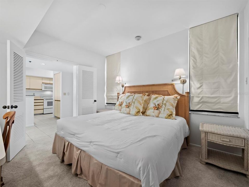 For Sale: $724,000 (2 beds, 2 baths, 1442 Square Feet)