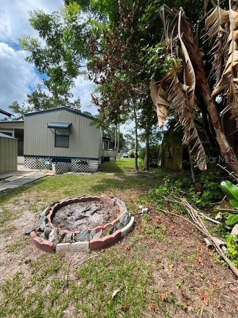 For Sale: $145,000 (2 beds, 1 baths, 672 Square Feet)