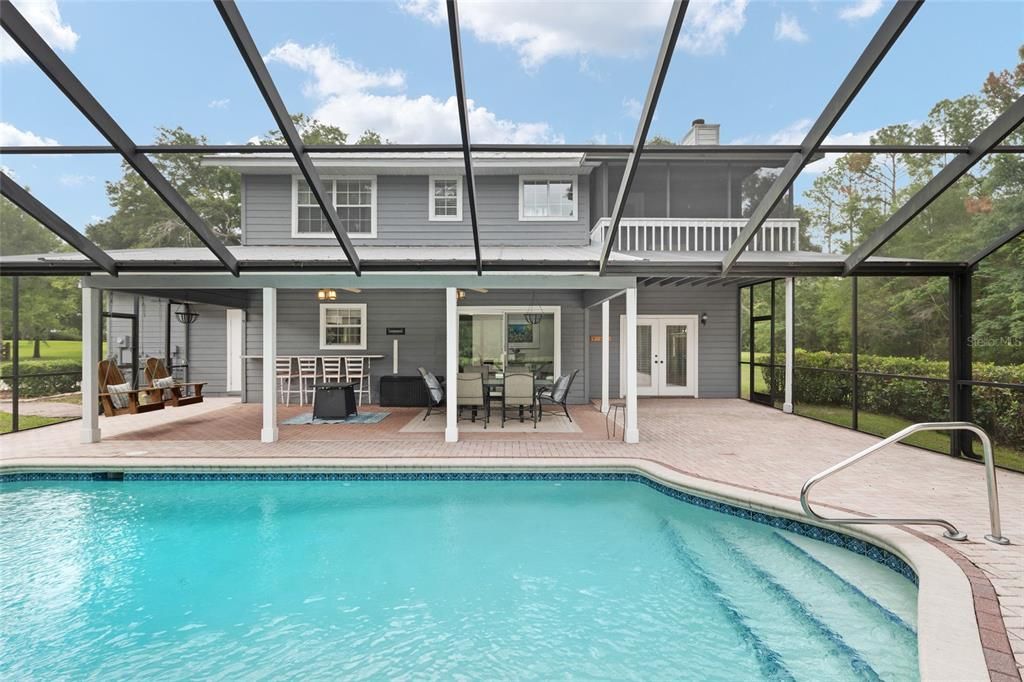 For Sale: $699,000 (3 beds, 2 baths, 2379 Square Feet)