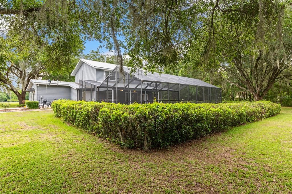 For Sale: $699,000 (3 beds, 2 baths, 2379 Square Feet)