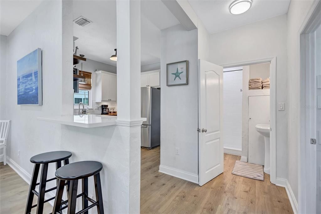 For Sale: $749,000 (2 beds, 2 baths, 1119 Square Feet)