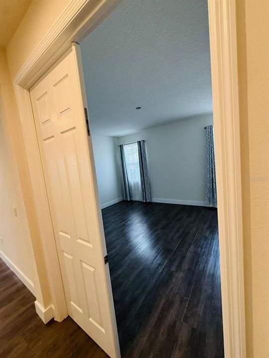 For Rent: $3,500 (5 beds, 4 baths, 2937 Square Feet)
