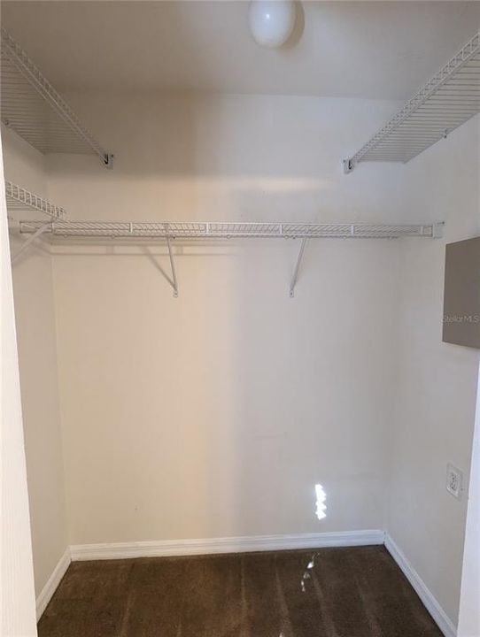 For Rent: $2,800 (3 beds, 2 baths, 1200 Square Feet)
