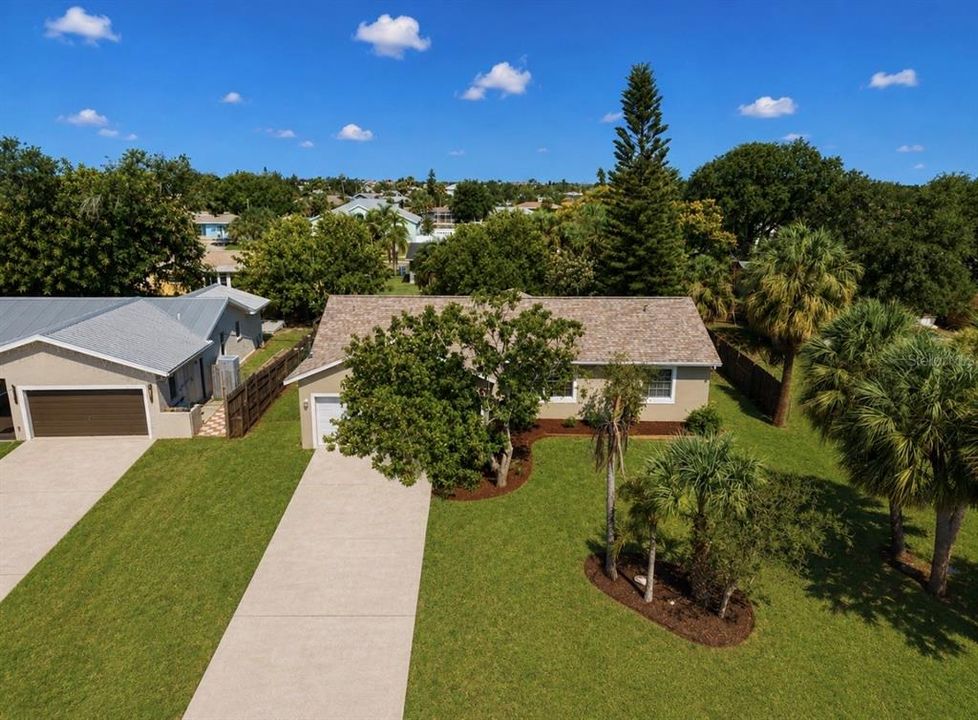 For Sale: $349,900 (3 beds, 2 baths, 1520 Square Feet)