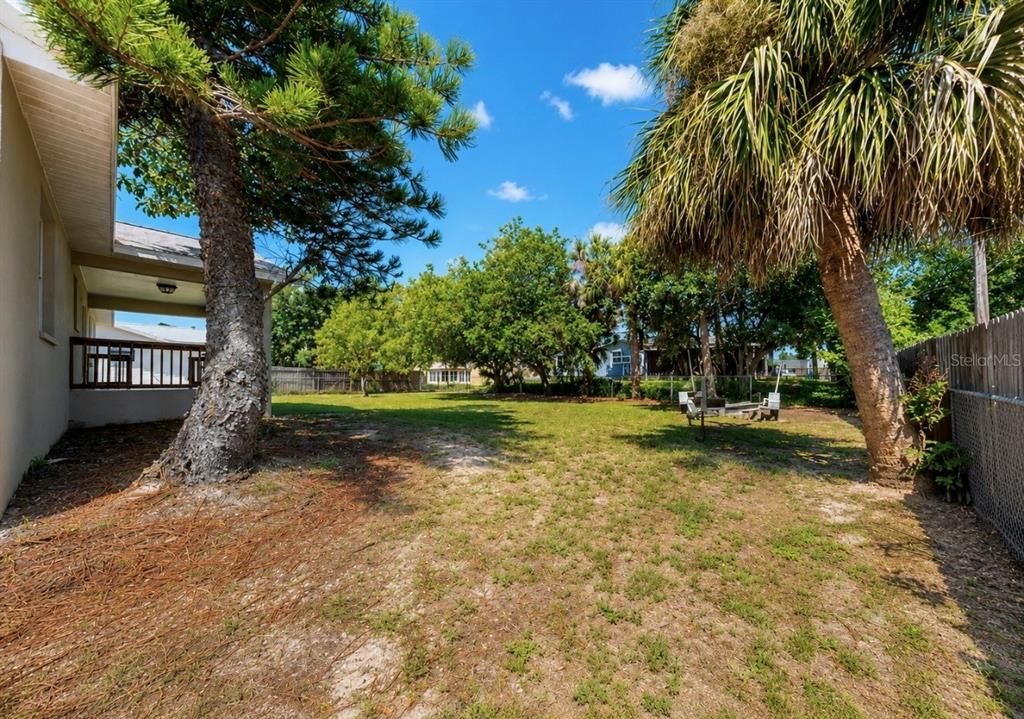 For Sale: $349,900 (3 beds, 2 baths, 1520 Square Feet)