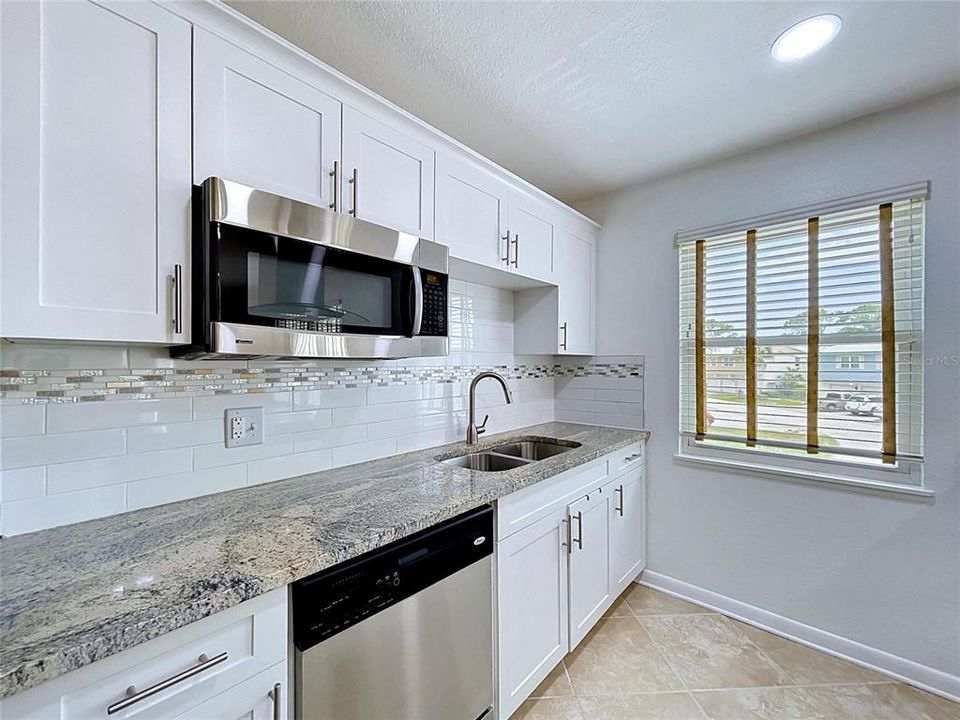 En Venta: $169,900 (1 camas, 1 baños, 725 Pies cuadrados)