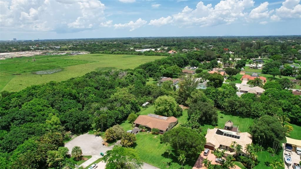 Active With Contract: $899,999 (4 beds, 2 baths, 2276 Square Feet)