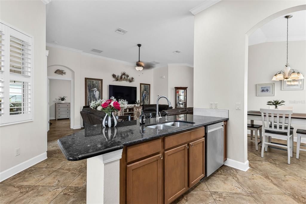 For Sale: $500,000 (3 beds, 2 baths, 1760 Square Feet)