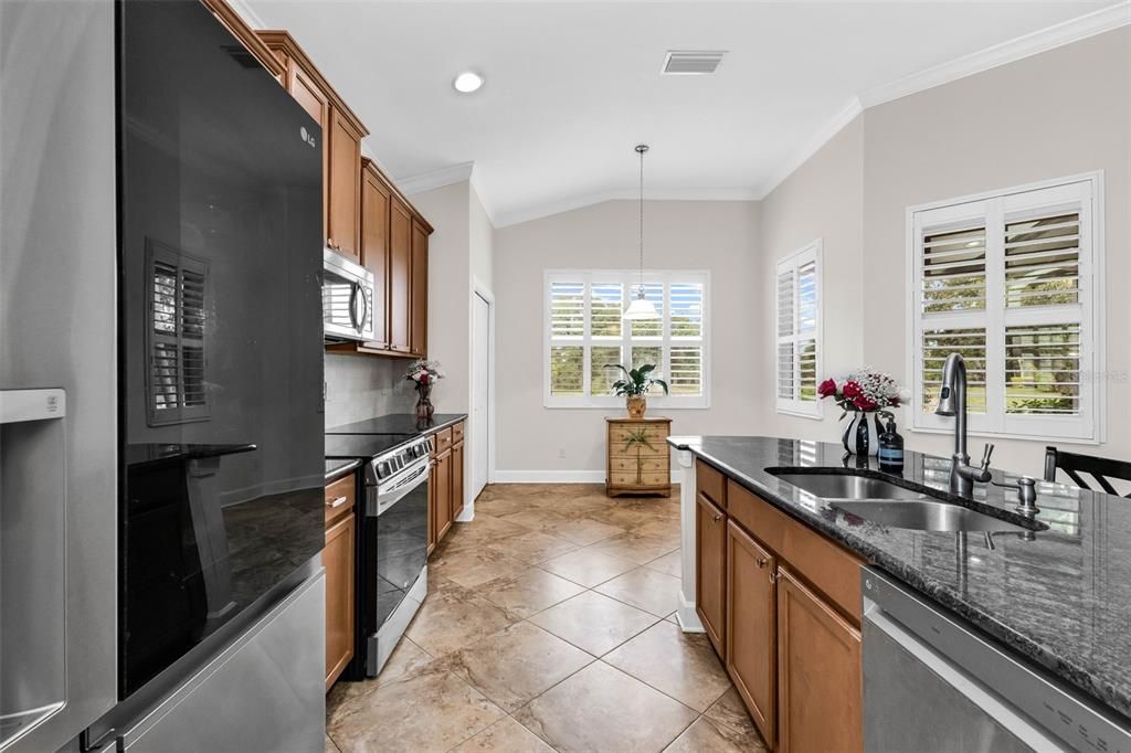 For Sale: $500,000 (3 beds, 2 baths, 1760 Square Feet)