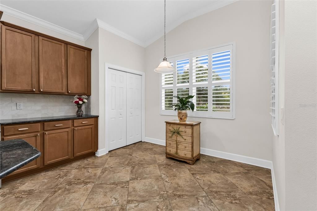 For Sale: $500,000 (3 beds, 2 baths, 1760 Square Feet)