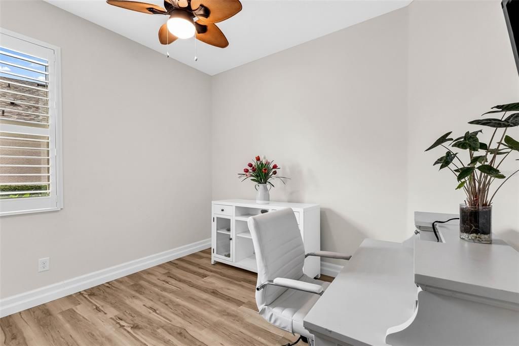 For Sale: $500,000 (3 beds, 2 baths, 1760 Square Feet)