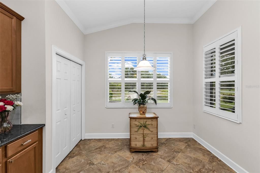 For Sale: $500,000 (3 beds, 2 baths, 1760 Square Feet)