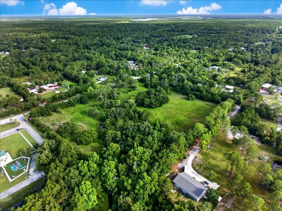 На продажу: $550,000 (10.23 acres)
