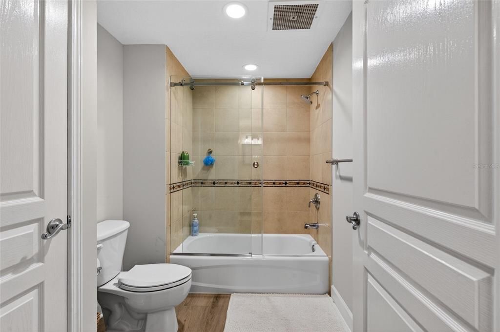 For Sale: $1,989,000 (4 beds, 4 baths, 3264 Square Feet)