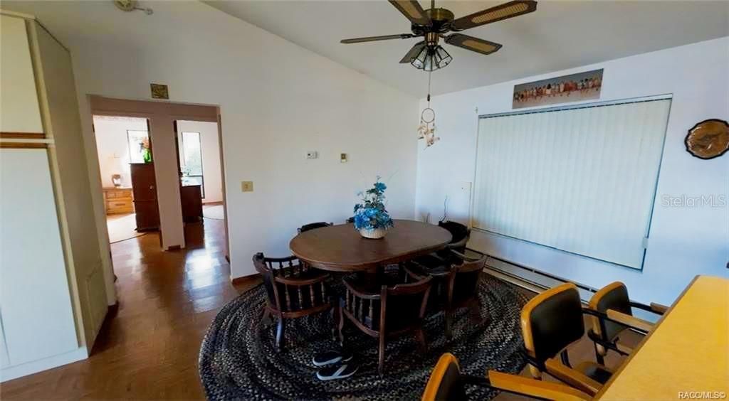 For Sale: $365,000 (2 beds, 2 baths, 1056 Square Feet)