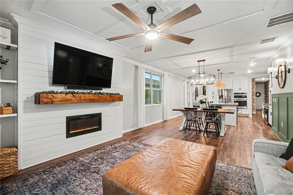 For Sale: $479,000 (4 beds, 2 baths, 1688 Square Feet)