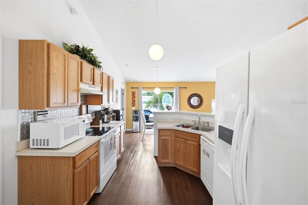 En Venta: $299,000 (3 camas, 2 baños, 1620 Pies cuadrados)