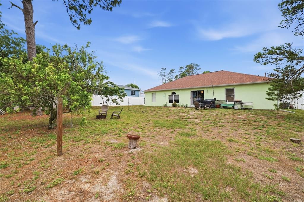 En Venta: $299,000 (3 camas, 2 baños, 1620 Pies cuadrados)