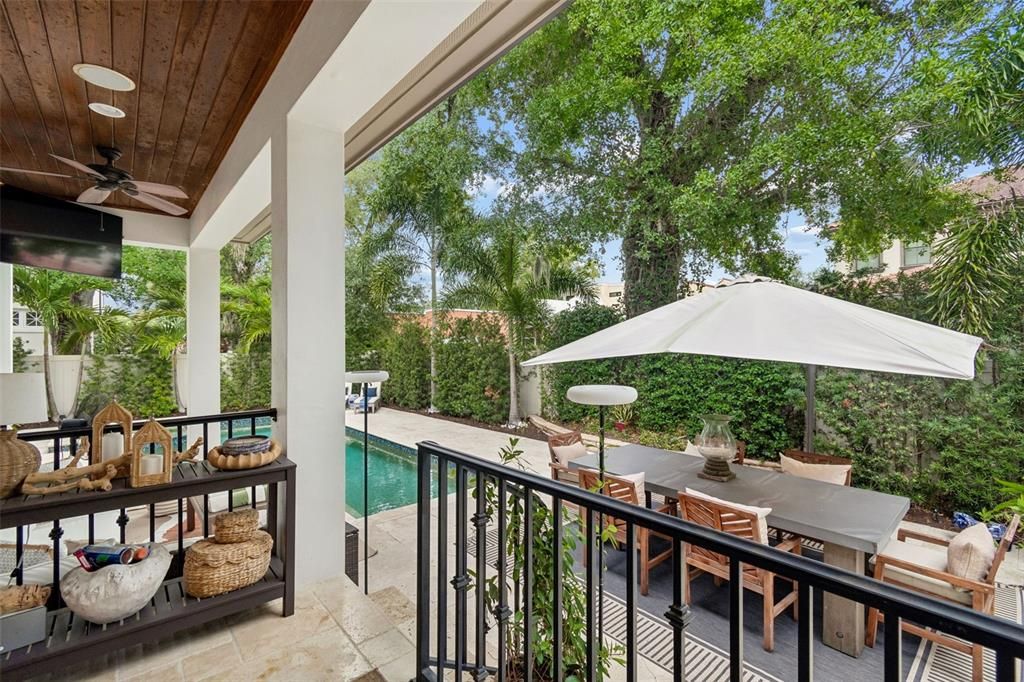 For Sale: $2,795,000 (5 beds, 3 baths, 3817 Square Feet)