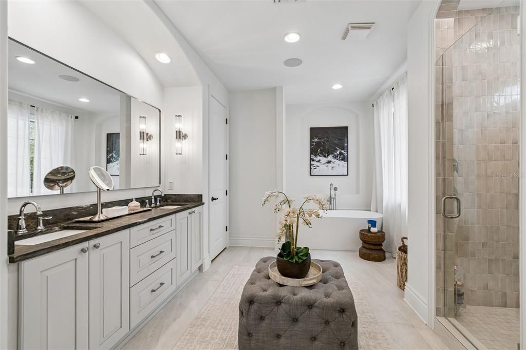 For Sale: $2,795,000 (5 beds, 3 baths, 3817 Square Feet)