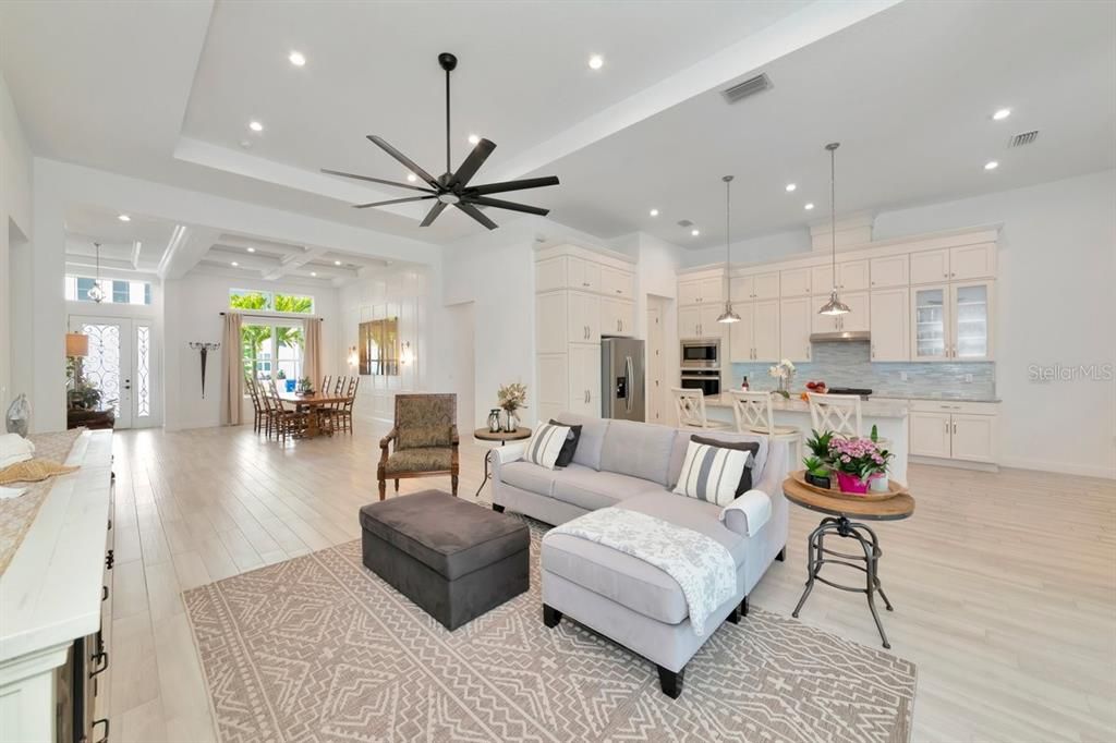 For Sale: $1,250,000 (4 beds, 3 baths, 3309 Square Feet)