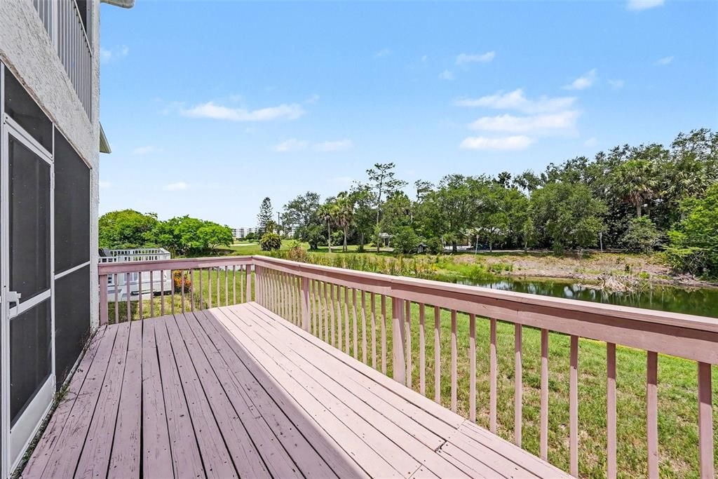 For Sale: $300,000 (3 beds, 2 baths, 1520 Square Feet)